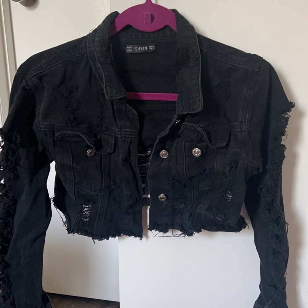 Black distressed cropped jean jacket